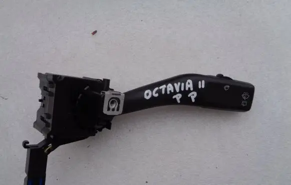 Skoda Octavia Mk2 (1Z) Wiper control stalk 1K0953519
