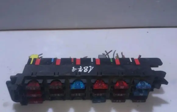 Mercedes-Benz C W202 Fuse box set