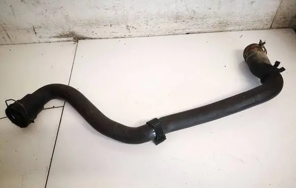Ford Mondeo MK IV Engine coolant pipe/hose