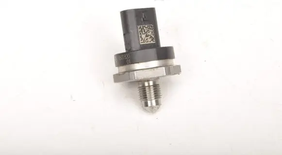 Mini One - Cooper F56 F55 Fuel pressure sensor 0261547002