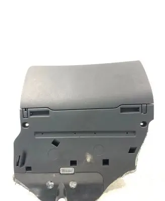 Glove box