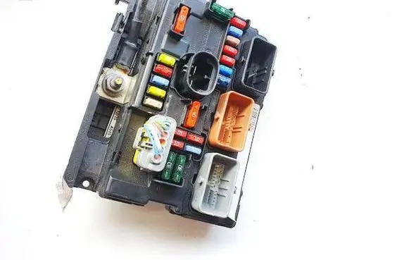 Citroen C3 Fuse box set 9636079380 1197218