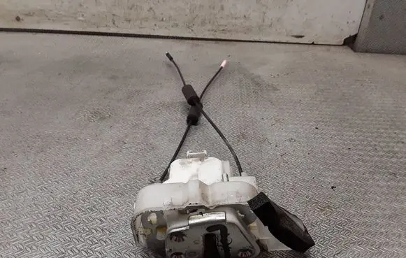 Subaru Forester SH Rear door lock 