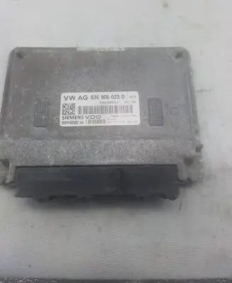 Skoda Fabia Mk1 (6Y) Engine control unit/module 03E906023D 5WP4050204