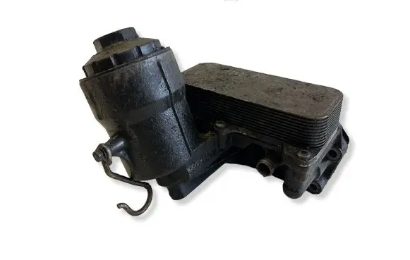 Volkswagen Transporter - Caravelle T5 Oil filter mounting bracket 070115389B