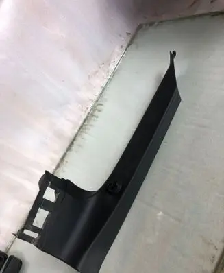 BMW X2 U10 Tailgate/trunk side cover trim 51495a31018