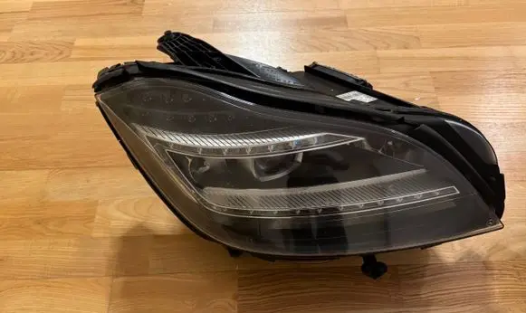 Mercedes-Benz CLS C218 X218 Headlight/headlamp A2188202259 LE09A6197