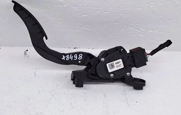 Hyundai i20 (BC3 BI3) Accelerator throttle pedal 32700XXXXX