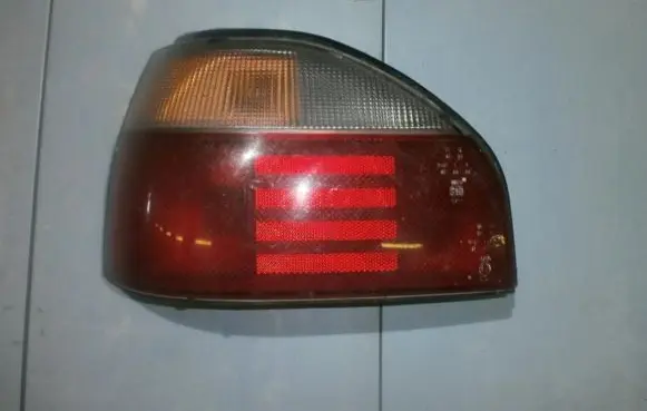 Nissan Sunny Rear/tail lights 8523