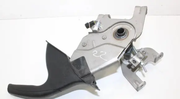 Hyundai ix35 Handbrake/parking brake lever assembly