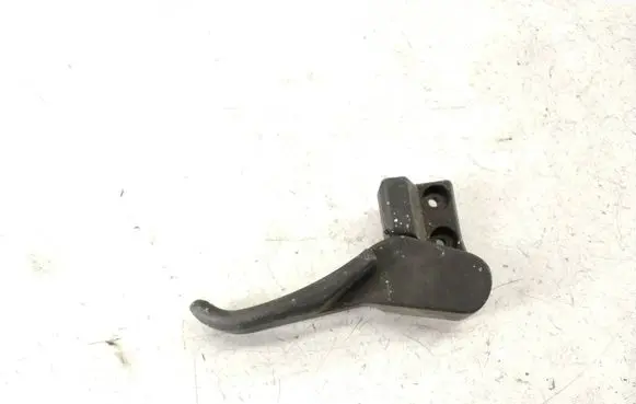 Volkswagen PASSAT B5 Engine bonnet (hood) release handle 3B2823533
