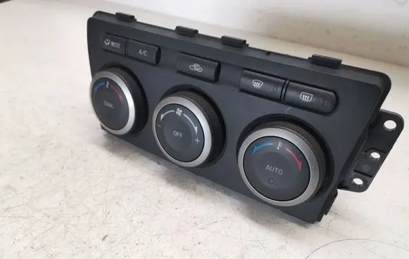 Mazda 6 Climate control unit GAP361190A