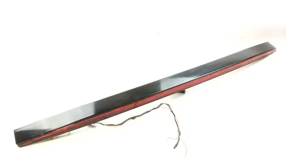BMW M6 Third/center stoplight 7309974 63257309974 7279846