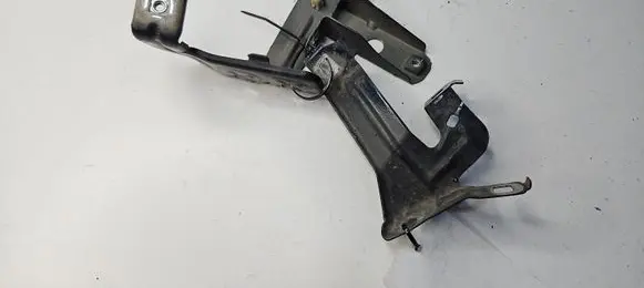 BMW 4 F36 Gran coupe Fender mounting bracket 7255821