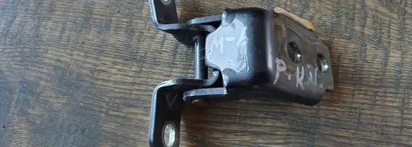 Mazda 6 Front door upper hinge