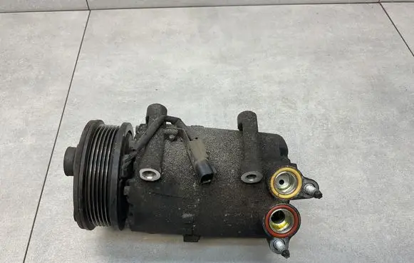 Ford Kuga I Air conditioning (A/C) compressor (pump) AV4119D629AC
