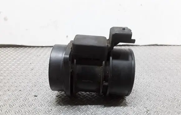 Renault Megane II Mass air flow meter 5WK9620 7700109812