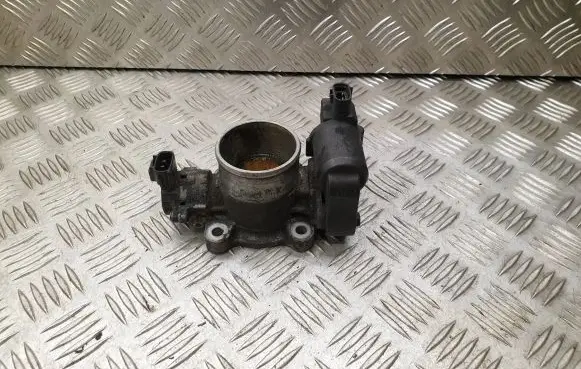 Toyota Corolla Verso AR10 Throttle valve 0R010 1923002010