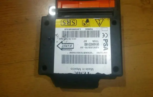 Citroen C5 Airbag control unit/module 9648403180 68HC912BE32