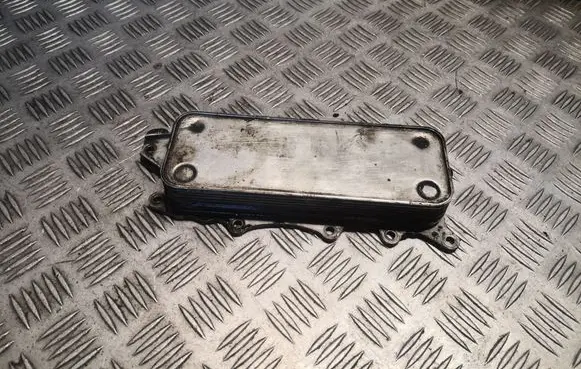 Engine oil radiator