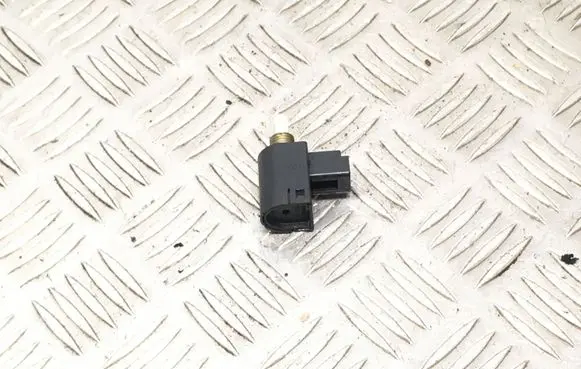 Clutch pedal sensor