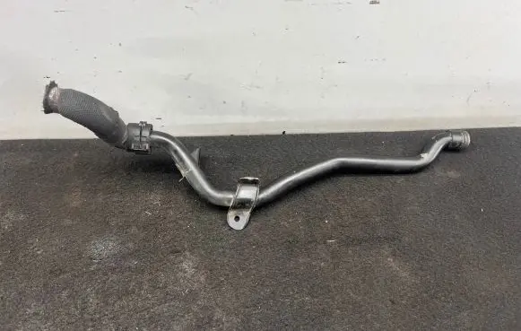 Audi A6 S6 C6 4F Engine coolant pipe/hose 06E121065G