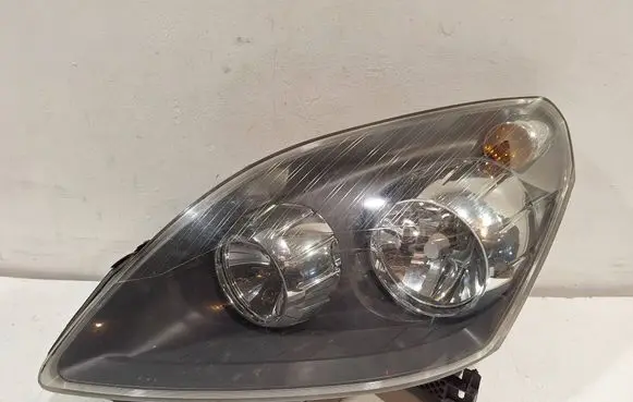 Opel Zafira B Headlight/headlamp 24451052
