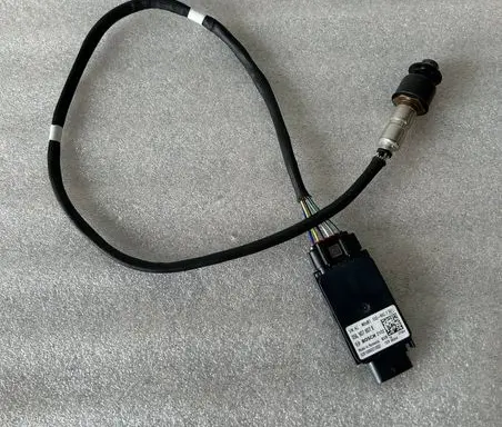 Volkswagen PASSAT B8 Lambda probe sensor 05L907807E