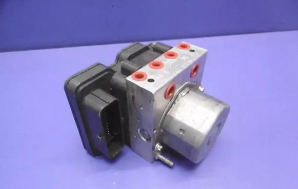 Suzuki Swift II ABS Pump 5611060PA0 0265956193