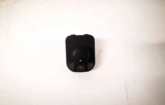 Audi A6 S6 C6 4F Wing mirror switch 8E0959565