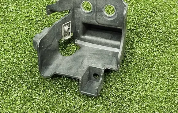 Renault Trafic III (X82) Headlight/headlamp mounting bracket 622206388R 084857