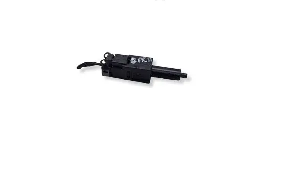 Nissan Qashqai Brake pedal sensor switch 