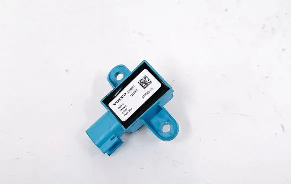 Volvo XC70 Airbag deployment crash/impact sensor 30798511 973580101