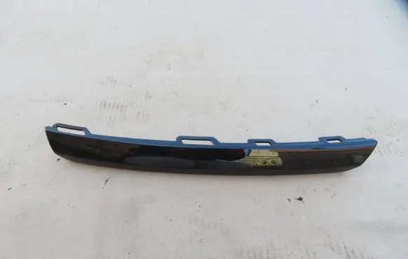 Volkswagen Tiguan Front bumper splitter molding 5NN853102