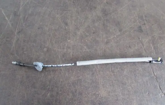 Volvo V40 Cross country Front door cable line 