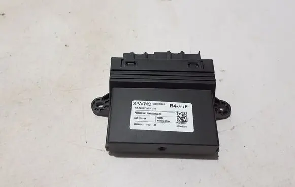 Volvo EX30 Door control unit/module 80006395