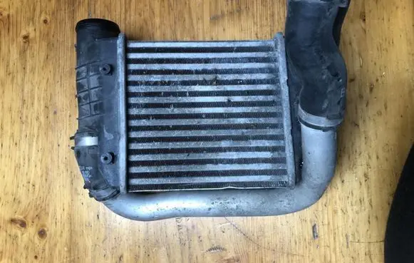 Audi A6 S6 C6 4F Intercooler radiator