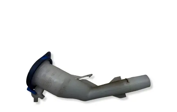 Ford Focus Windshield washer fluid reservoir/tank E9011019