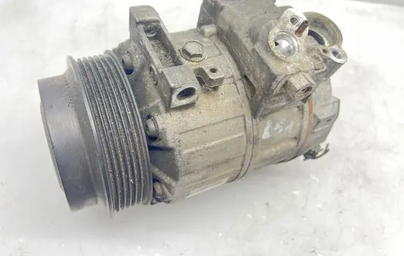 Mercedes-Benz E W212 Air conditioning (A/C) compressor (pump) A0022305011