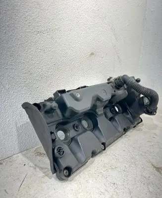 Volkswagen PASSAT B8 Rocker cam cover 03L103469S