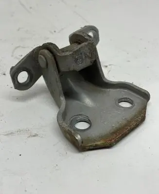 Subaru Forester SG Front door lower hinge 