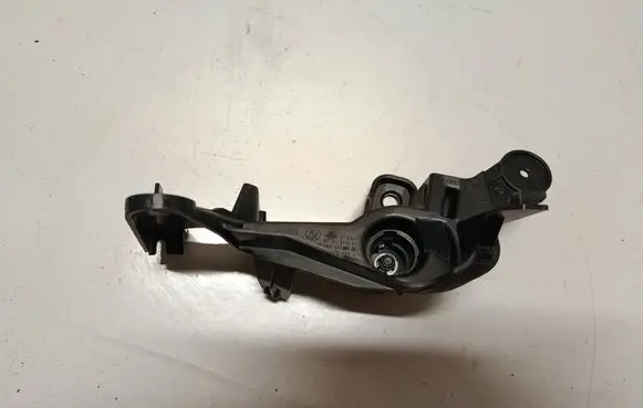 BMW X6 F16 Engine bonnet (hood) release handle 7284599