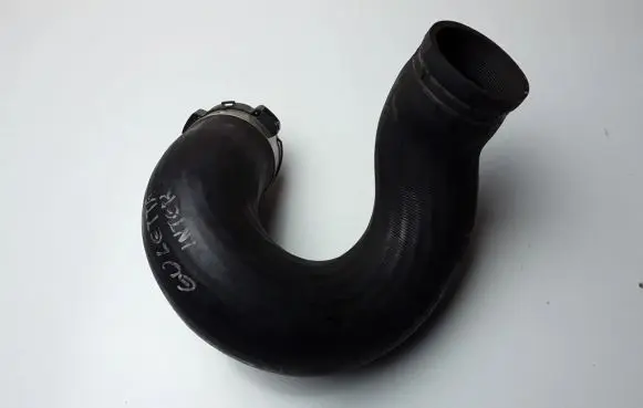 Alfa Romeo Giulietta Intercooler hose/pipe 50516204