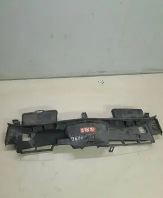 Mercedes-Benz E C207 W207 Radiator trim A2125000455 A2125000555 A2125000655