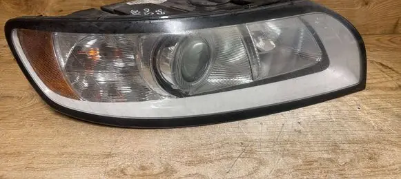 Volvo V50 Headlight/headlamp 31299590 0301237602