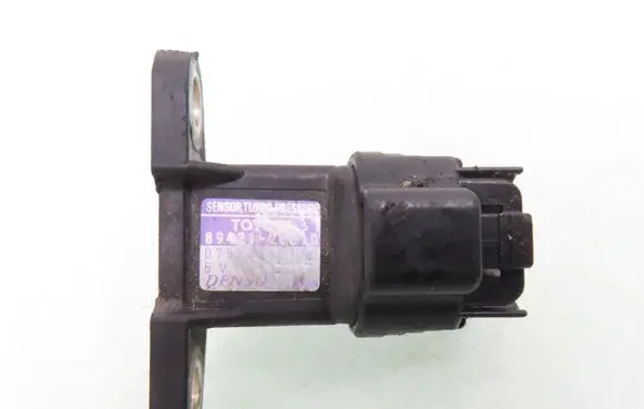 Toyota Corolla Verso E121 Turbo air boost pressure sensor 8942120210 0798005130
