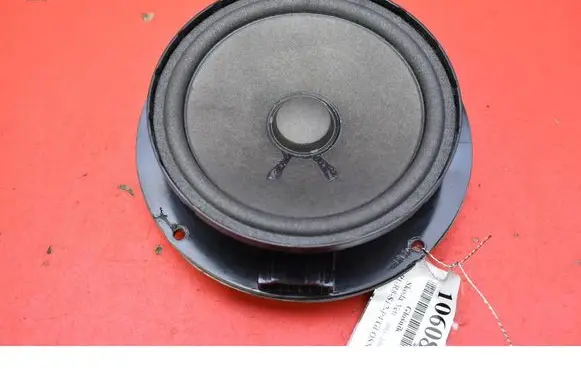 Skoda Yeti (5L) Subwoofer speaker 5L0035411J