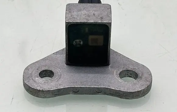 Nissan Qashqai Airbag deployment crash/impact sensor FA1GZ 13206 0750