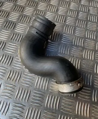 Audi A3 S3 8P Air intake hose/pipe
