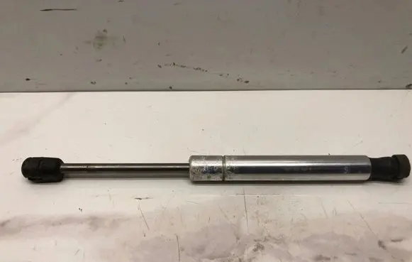 Volkswagen PASSAT B5.5 Tailgate/trunk strut/damper 3B5827550